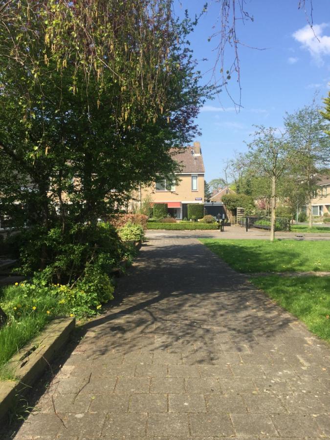 Cozy Room In Residential Alkmaar - Free Parking Exterior foto